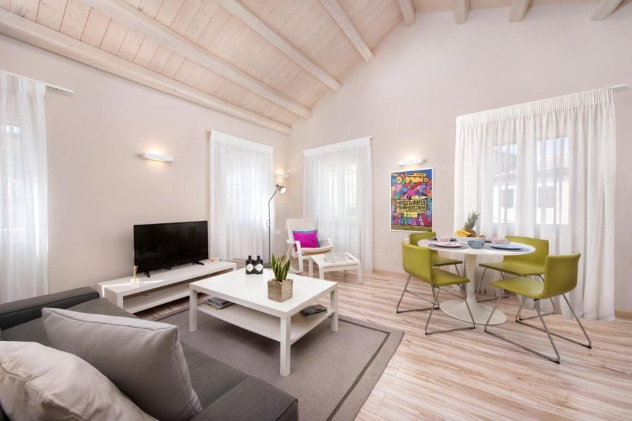 volto kokkini corfu residense 245455043